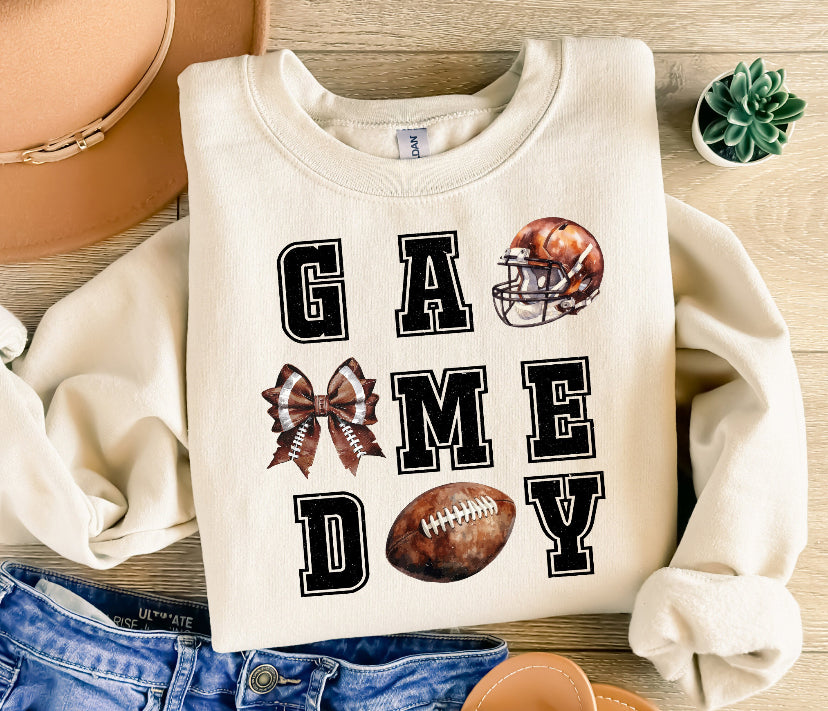 living for game day tee/ sweatshirt