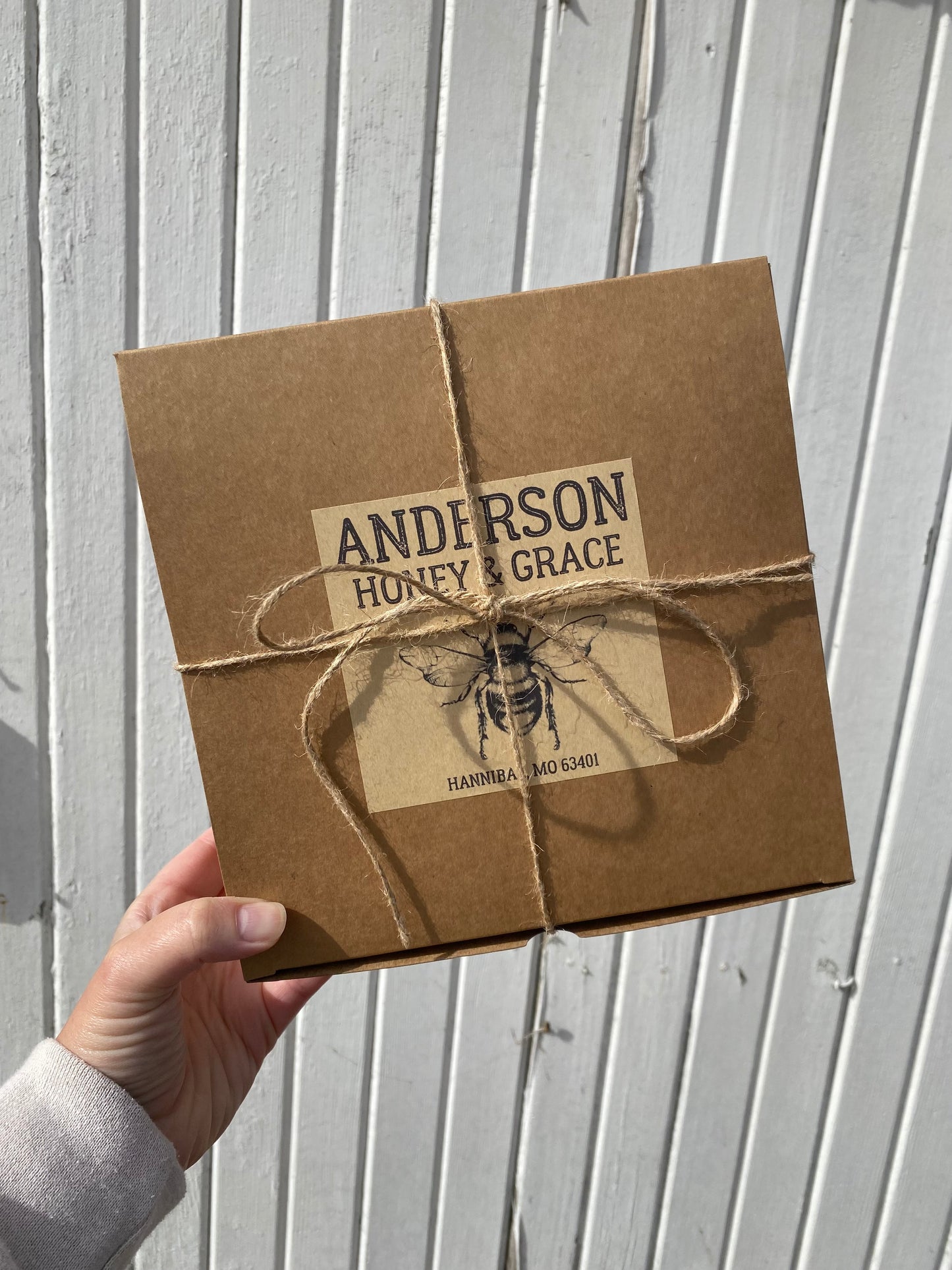 Honey Holiday Gift Box